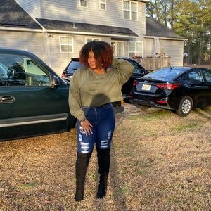 Meet your Posher, Kayla